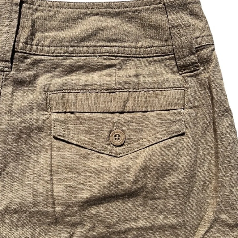 Northcrest liberty khaki patch pocket shorts Size 8 new